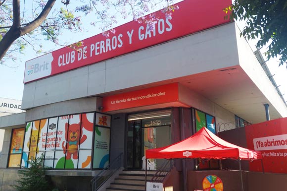 Tienda Príncipe de Gales (La Reina)