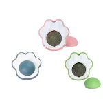 Juguete Para Gato Bolita De Catnip Diseño Huellita