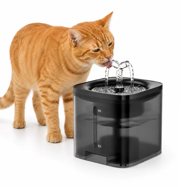 Fuente Bebedera Para Gatos Nature 2 Litros